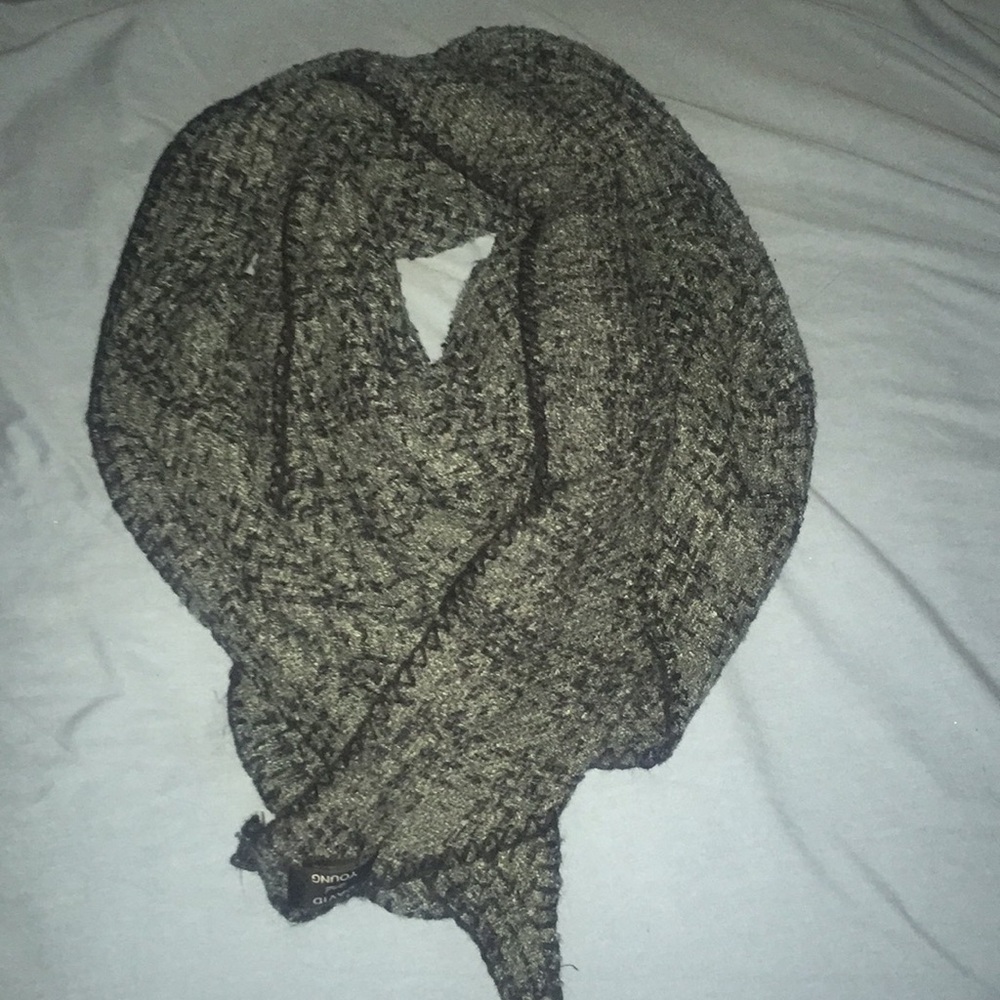 Wrap around green scarf